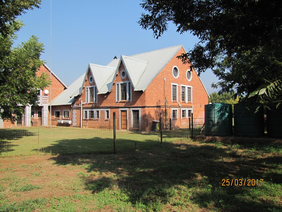 Millstream Inn Skeerpoort